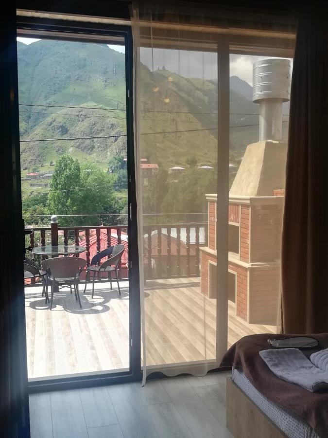 Come & Rest Kazbegi Esterno foto