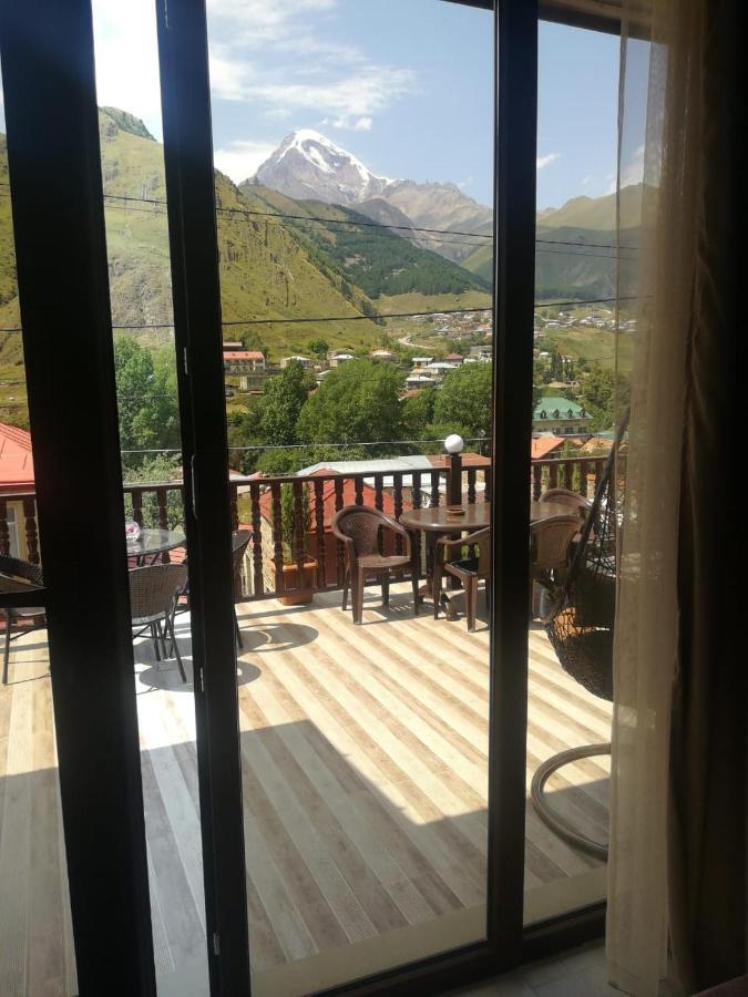 Come & Rest Kazbegi Esterno foto