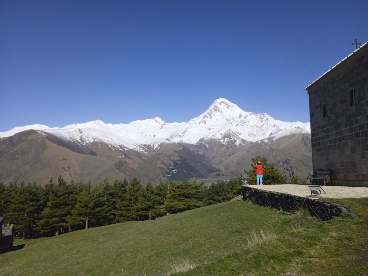 Come & Rest Kazbegi Esterno foto
