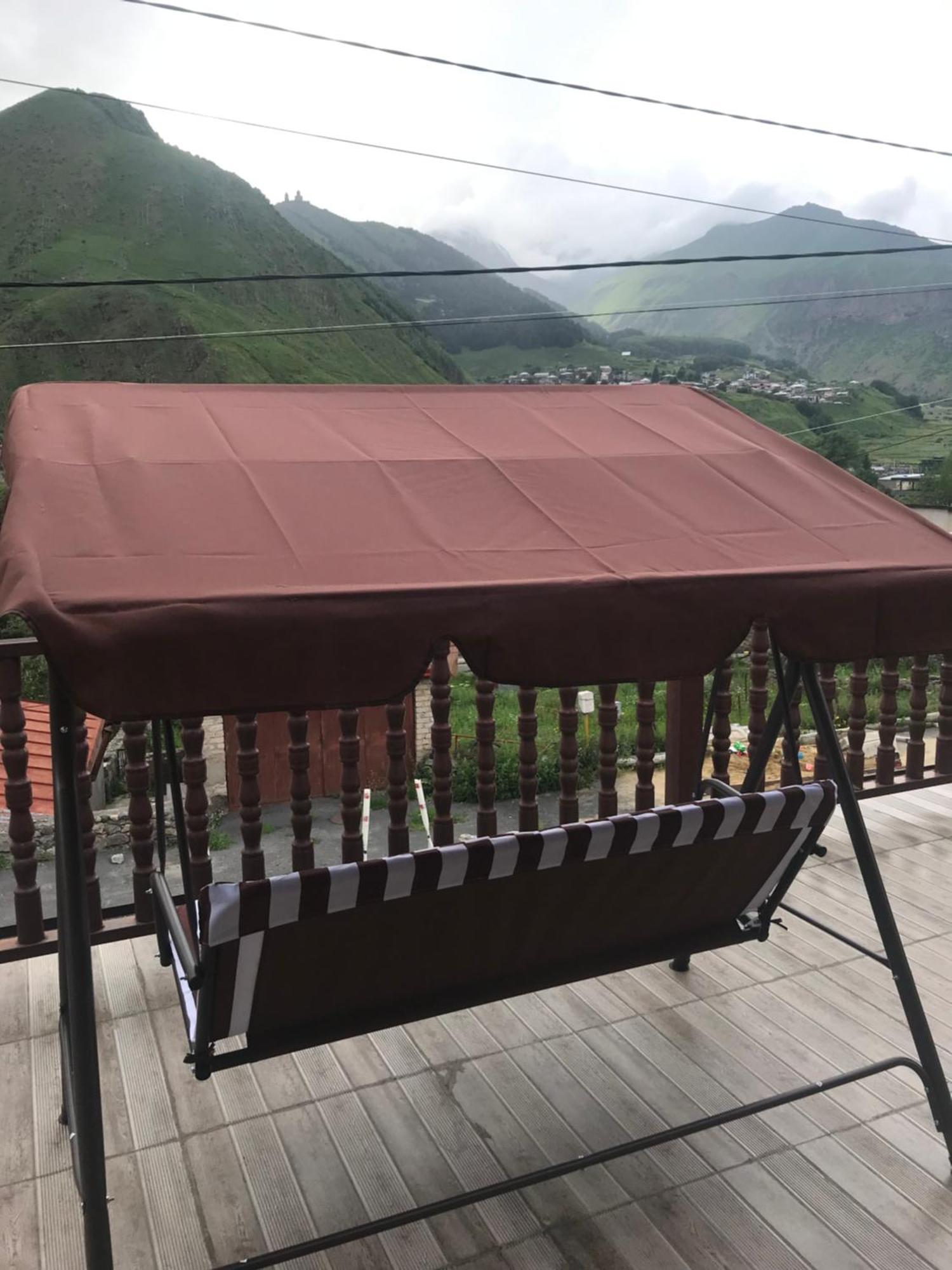 Come & Rest Kazbegi Esterno foto